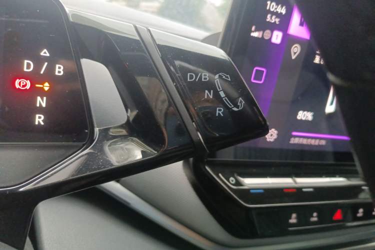 Used Volkswagen ID.4 CROZZ 2021 Long-Range PRO Two-Wheel Drive Version Gear Lever