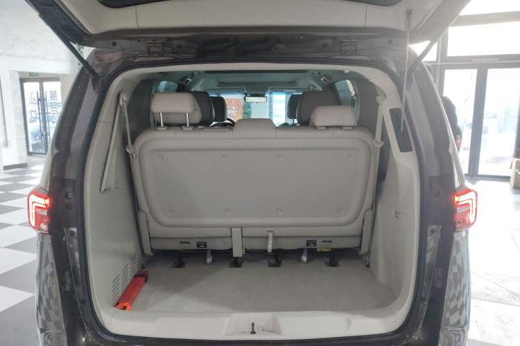 Used Buick GL8 2020 Land Business Class 652T Premium Model
