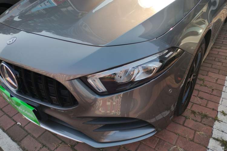 Used Mercedes-Benz A-Class 2020 Restyled A 200 L Sport Sedan Fashion Version
