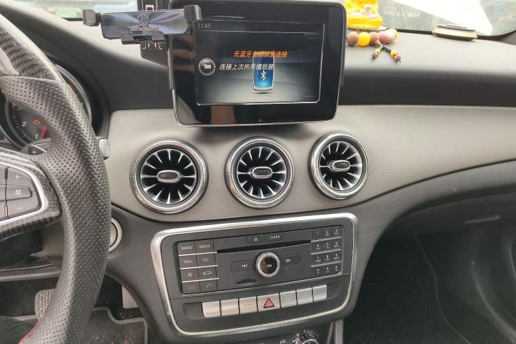 Used Mercedes-Benz CLA 2016 Refreshed CLA 200 Sport Edition Audio And AC Panel