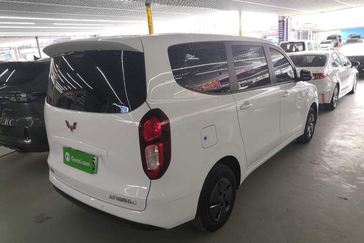 Used Wuling Hongguang New Energy 2025 Extended-Range Hybrid 50KM Comfort Version