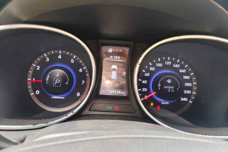 Used Hyundai Santa Fe 2013 2.4L Automatic 2WD Comfort Edition Instrument Cluster