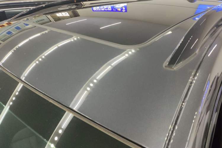 Used Chevrolet Equinox 2021 550T RS Smart Boundary-Pushing Edition Roof