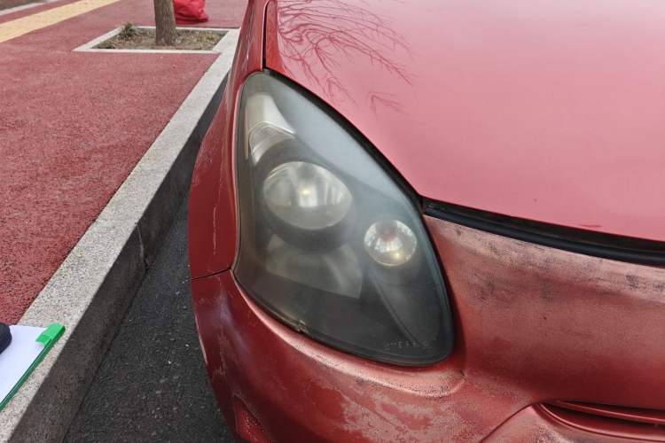 Used Zotye Z100 2013 1.0L Comfort Model
