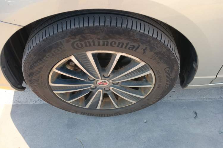 Used Roewe Ei5 2018 Internet Luxury Edition
