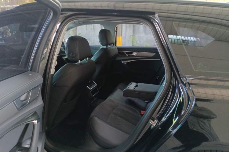 Used Audi A6 2024 Avant Futurist 45 TFSI Prestige Dynamic Edition
