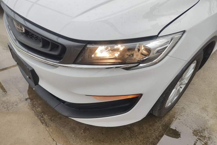 Used Geely Auto Jiajie 2019 1.8TD Automatic Enjoyment Model Left Front Headlight