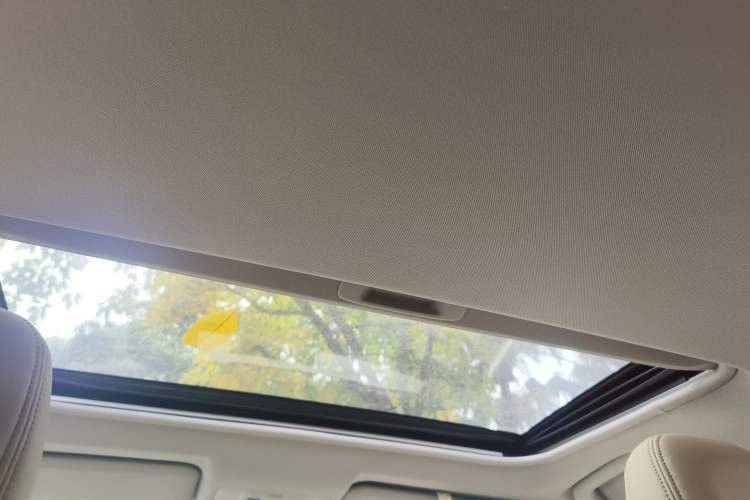 Used Toyota RAV4 2013 2.0L CVT Four-Wheel Drive New Edition