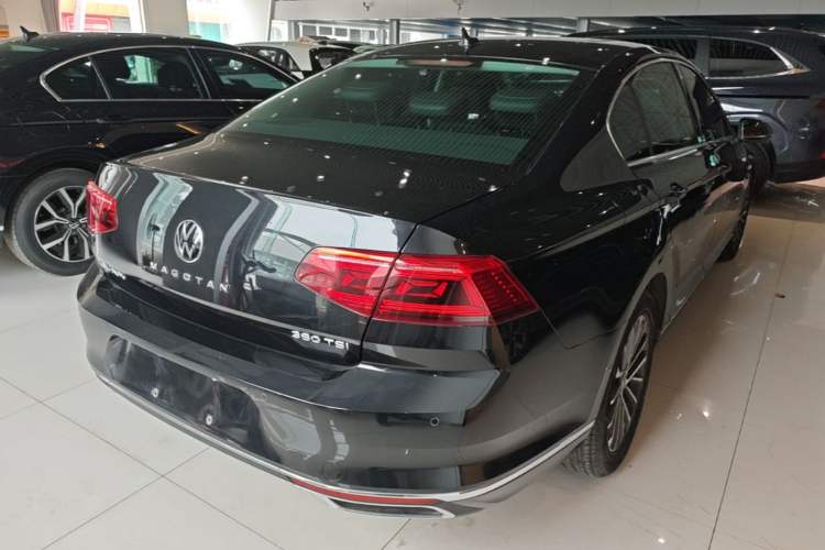 Used Volkswagen Magotan 2020 380TSI DSG Luxury Version Rear Right 45 Deg