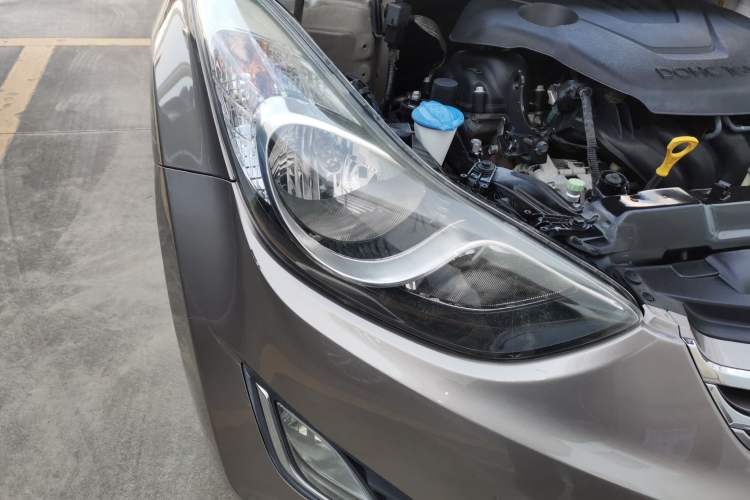 Used Hyundai Elantra (5th Generation / Langdong) 2012 1.6L Automatic Fashion Edition