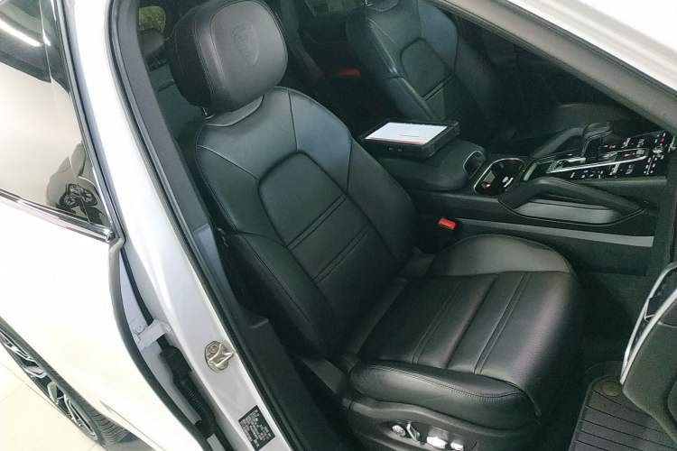 Used Porsche Cayenne 2021 3.0T U.S. specification