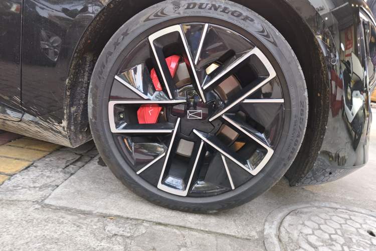 Used Avatr 12 2025 Max All-Electric Version