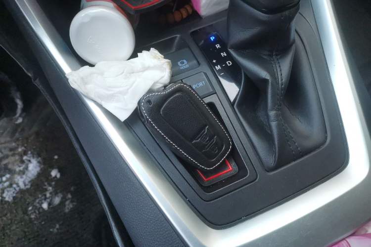 Used Toyota RAV4 2020 2.0L CVT Two-Wheel Drive Fashion Edition