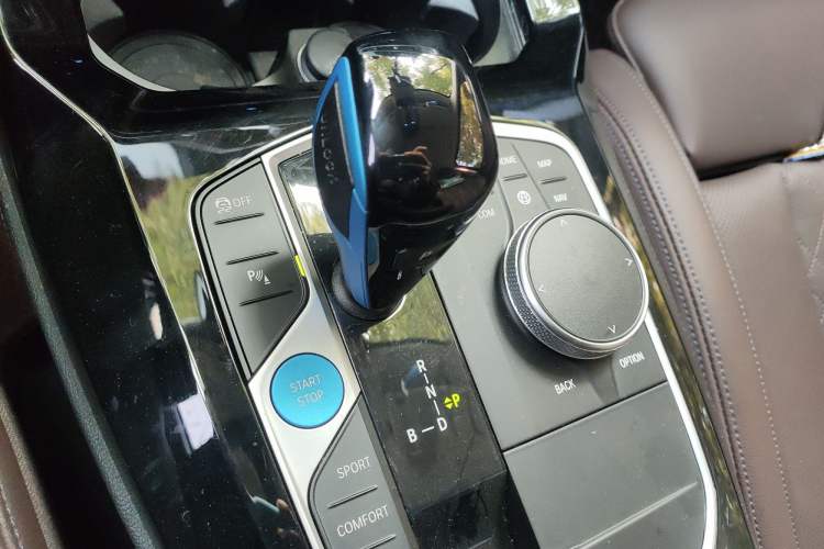 Used BMW iX3 2022 Leading Model