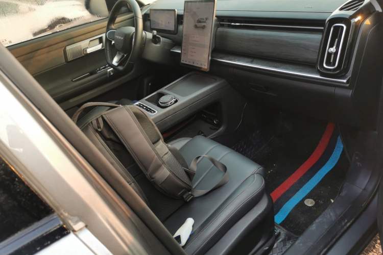 Used Chery Tiggo 7 C-DM 2025 1.5T 120KM Luxury Trim
