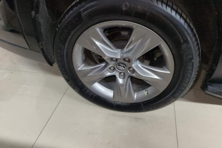 Used Toyota Highlander 2015 2.0T Four-Wheel Drive Ultimate Edition 7-Seater