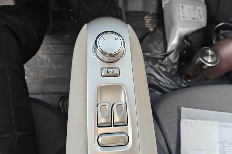 Used CHANGAN NEVO Lumin 2025 205 km Xiangqin Version