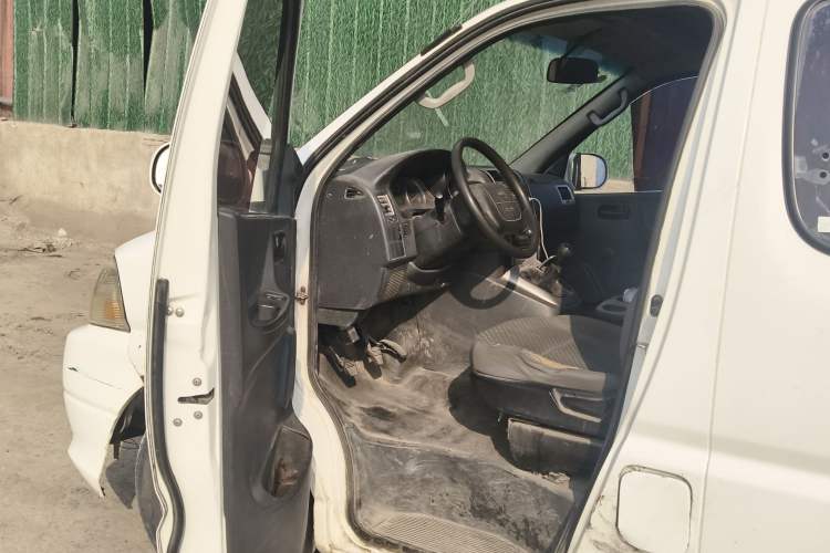 Used Jinbei Express 2020 2.0L Upgraded Version China VI Standard 6-Seater 1TZS