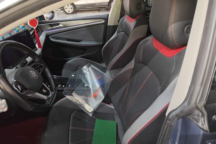 Used Volkswagen Lamando 2022 Lavida L 280TSI DSG Cool & Spicy Edition Left Front Seat