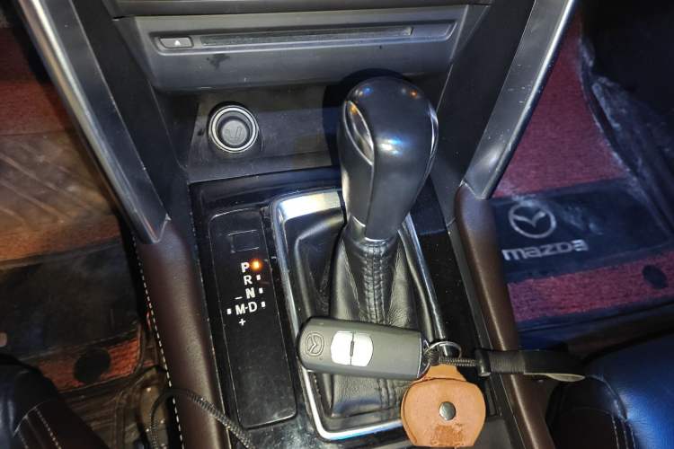 Used Mazda CX-4 2018 2.0L Automatic Two-Wheel Drive Blue Sky Exploration Version China V Standard Gear Lever