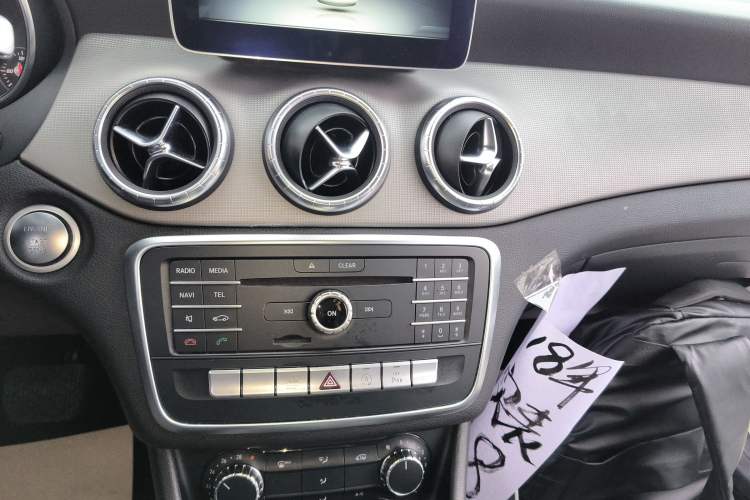 Used Mercedes-Benz CLA 2017 Facelifted CLA 200 Stylish Edition
