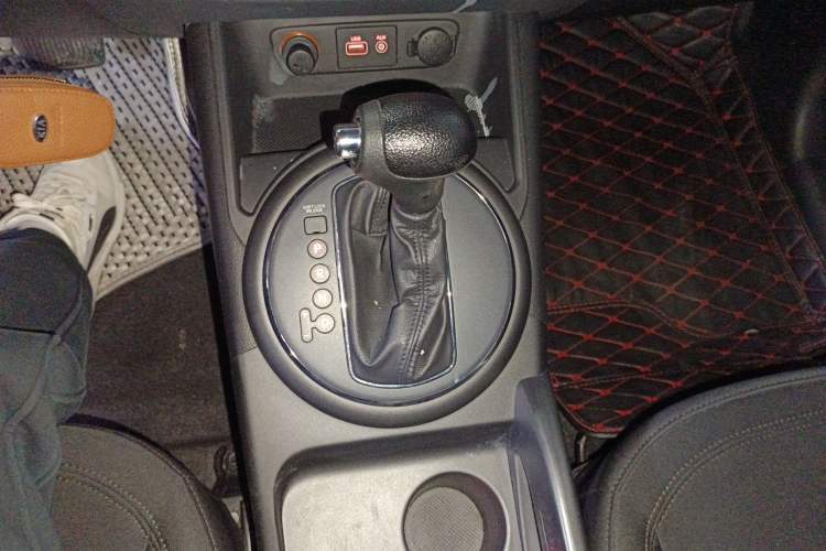 Used Kia Sportage R 2016 2.0L Automatic Two-Wheel Drive GL