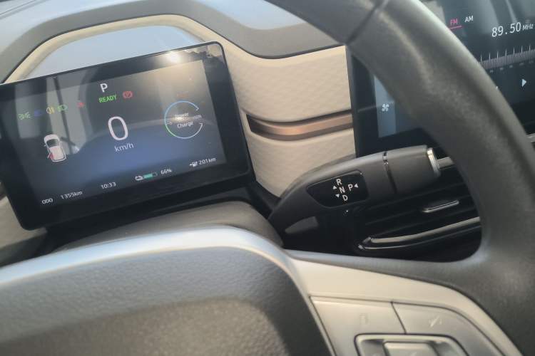 Used SOL E10X 2023 Anniversary Edition 306km Lavender 30kW
