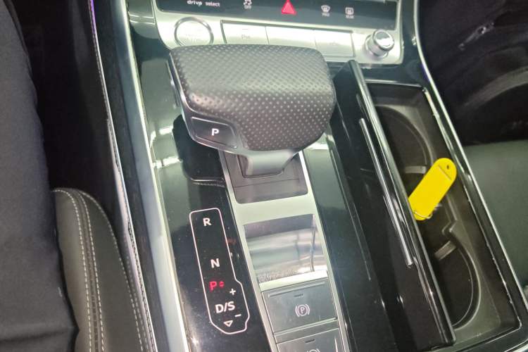 Used Audi Q8 2019 55 TFSI Prestige Dynamic Edition
