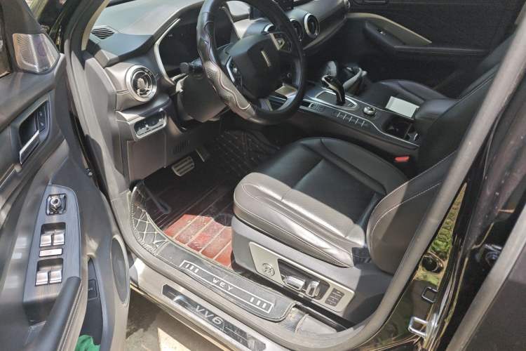 Used Wey VV6 2018 2.0T Four-Wheel Drive Flagship Version China V Standard
