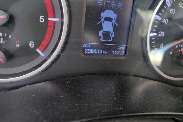 Used Great Wall Wingle 5 2017 2.0T European-Style Diesel Two-Wheel-Drive Elite Version Small Double-Cab GW4D20B