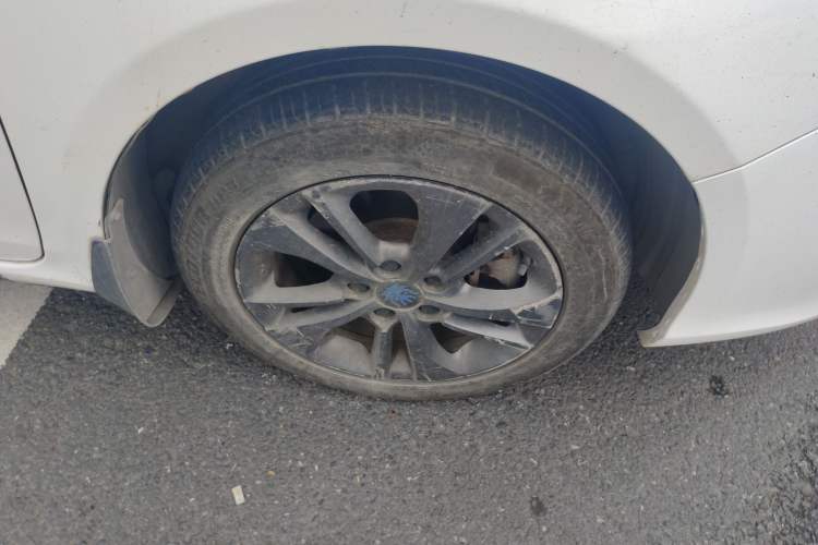 Used BYD Qin New Energy 2017 1.5T Luxury Model
