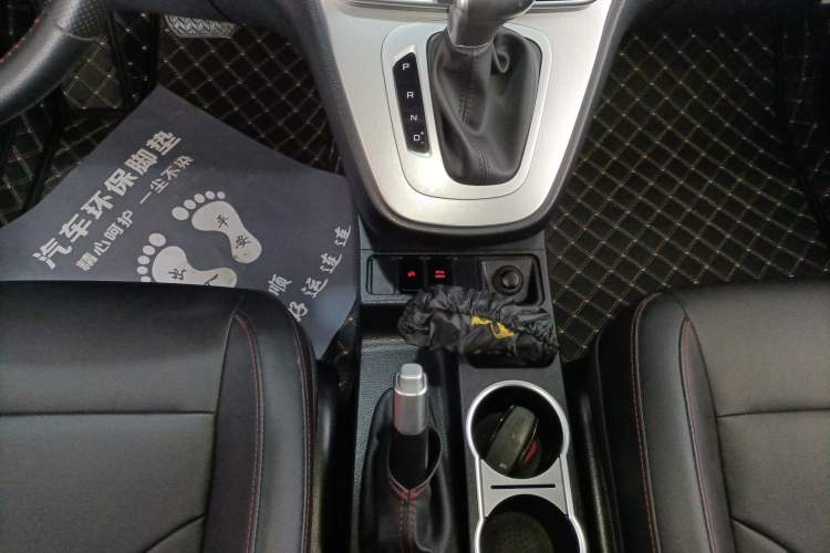 Used Haval M6 2019 1.5T DCT Two-Wheel Drive Elite Version China VI Standard
