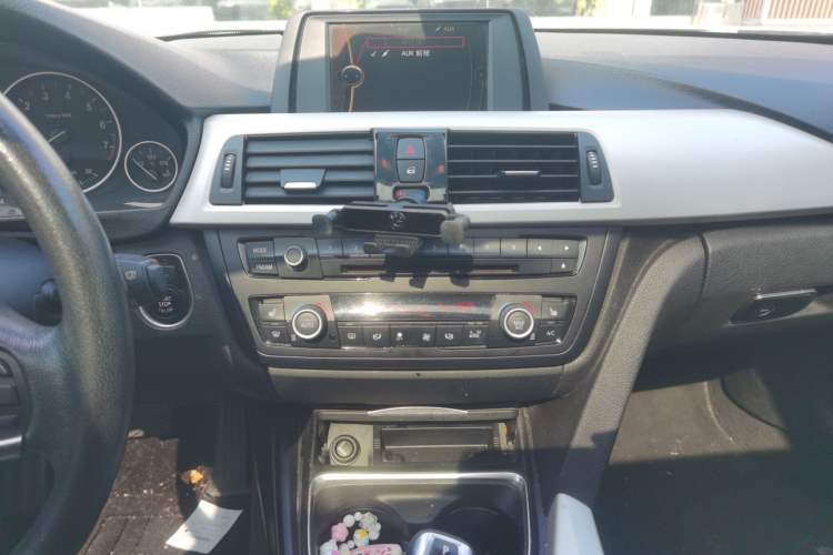 Used BMW 3 Series 2014 320i Sport Edition