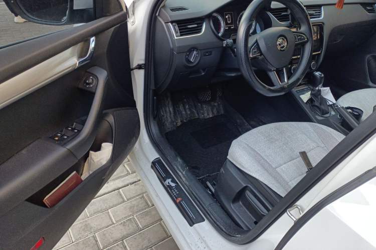 Used Skoda Octavia 2019 TSI230 DSG SmartDrive Luxury Edition China VI
