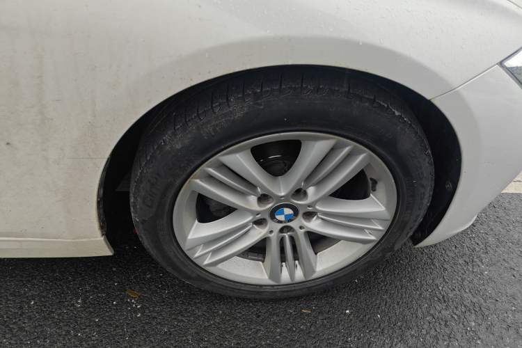 Used BMW 3 Series 2017 320Li Fashion Model
