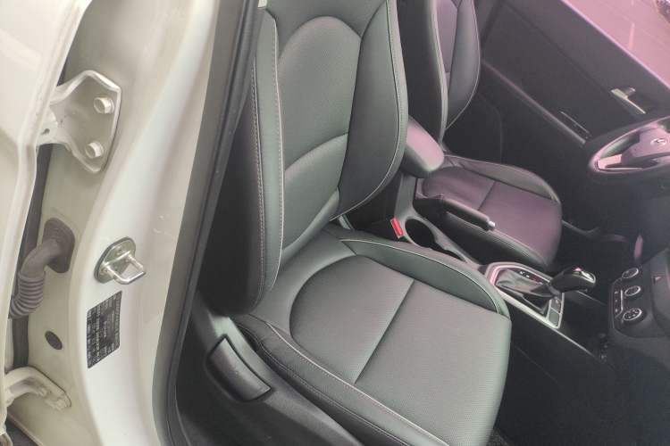 Used Hyundai ix25 2015 1.6L Automatic Two-Wheel Drive Smart GLS Trim