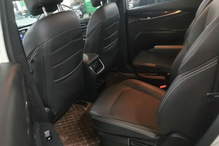 Used SAIC MAXUS G50 2021 1.5T Automatic Comfort Touring B
