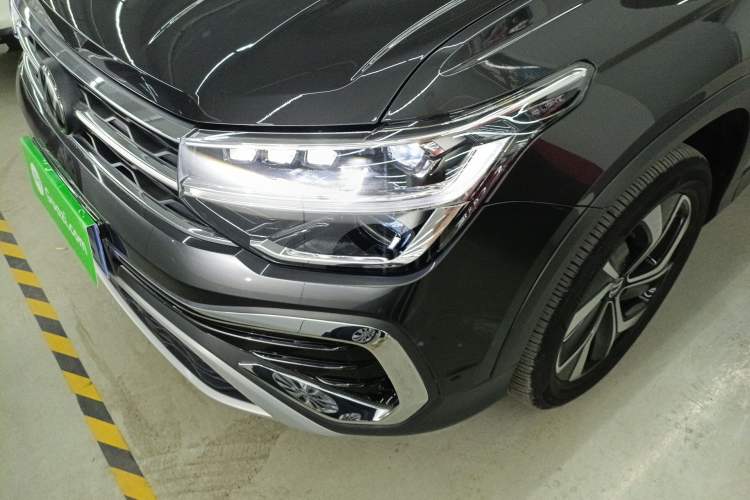 Used Volkswagen Tharu 2024 300TSI Two-Wheel-Drive Full Moon Edition Left Front Headlight