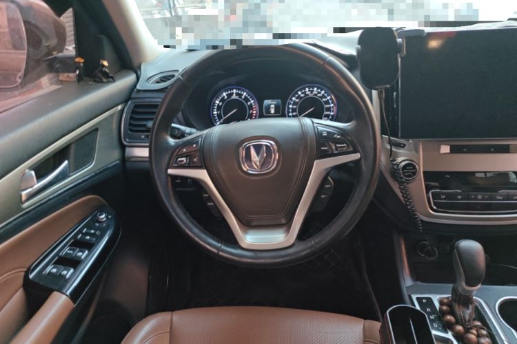 Used CHANGAN CS95 2017 2.0T Two-Wheel Drive Zhiyuan Edition
