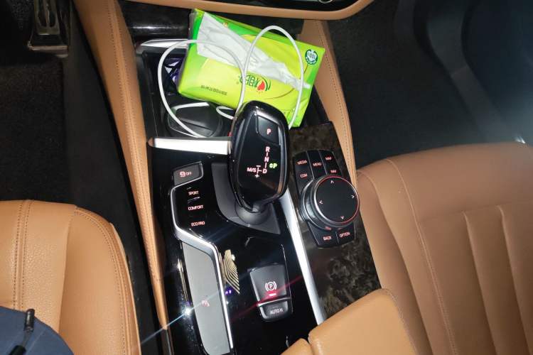 Used BMW 5 Series 2018 Restyled 530Li Leading Edition M Sport Package