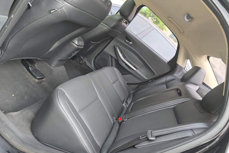Used Ford Escort 2015 1.5L Automatic Fashion Model Left Rear Seat