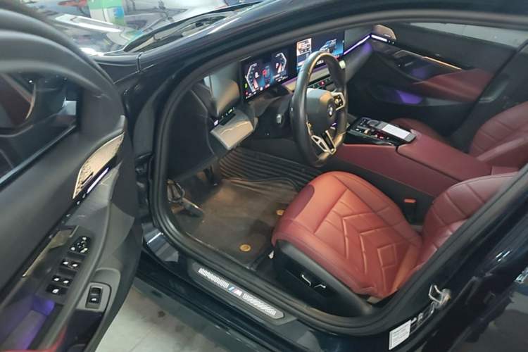 Used BMW 5 Series 2024 525Li M Sport Package
