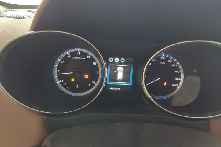 Used Dongfeng Aeolus AX4 2017 1.6L Manual ChaoShang Model