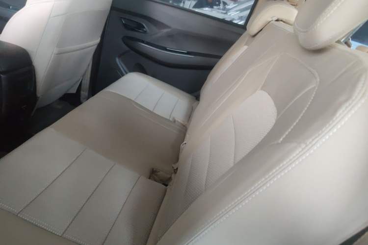 Used Wuling Hongguang 2021 1.5L Revised S Standard Version Hydraulic-Power-Assisted LAR
