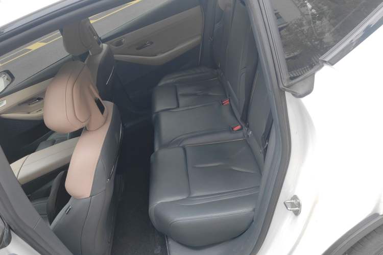 Used Deepal SL03 2023 515MAX Pure Electric Version Left Rear Seat