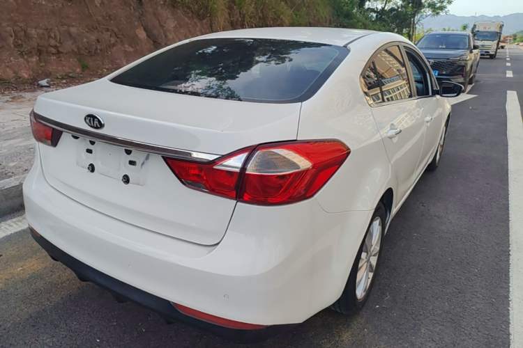 Used Kia K3 2016 1.6L Automatic GLS Rear Right 45 Deg