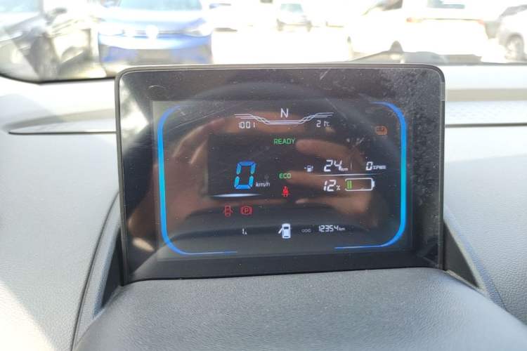 Used CHANGAN NEVO Lumin 2025 205km Refreshing Edition Instrument Cluster