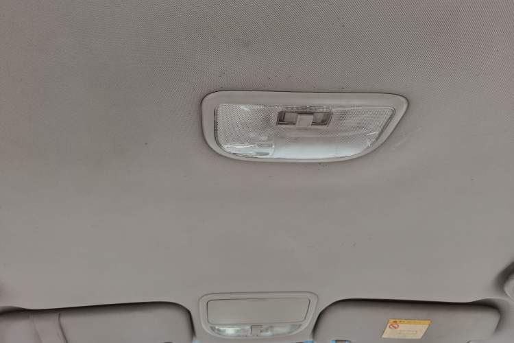 Used Geely Auto Classic Emgrand 2012 Sedan 1.8L Manual Comfort Model
