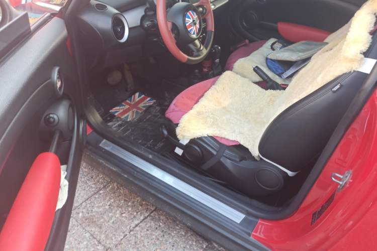 Used MINI Clubman 2011 1.6L ONE Driver Seat