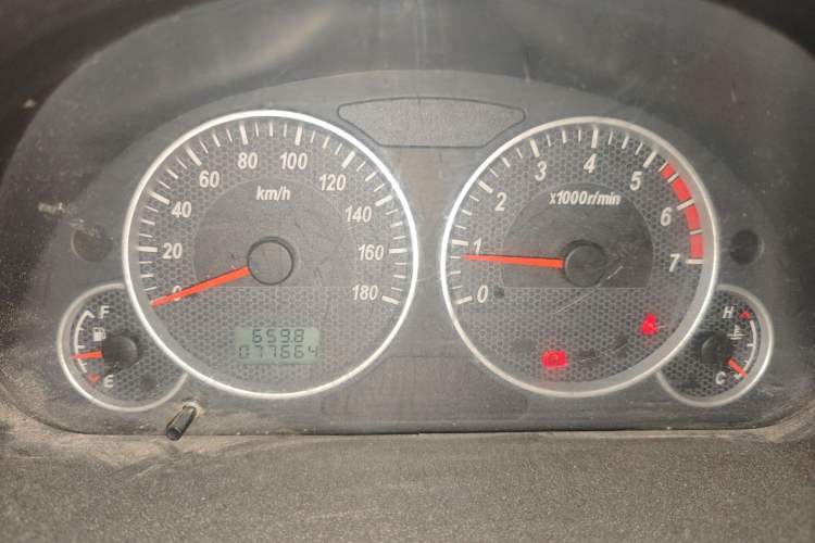 Used Dongfeng Xiaokang C37 2016 1.5L Standard II DK15-06
